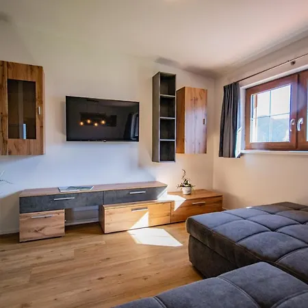 Jenewein Appartement *