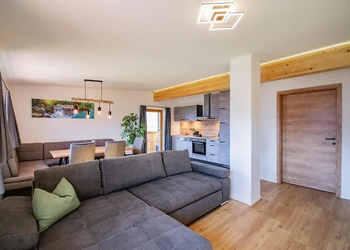 アパート Jenewein